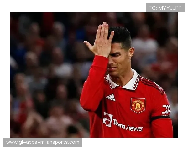 PGMOL主席批评曼联对阵阿森纳点球判罚裁判执法不严整改呼声高 PGMOL主席批评曼联对阵阿森纳点球判罚裁判执法不严整改呼声高