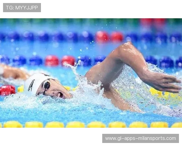 游泳队再创辉煌！亚洲纪录的背后是汗水与坚持