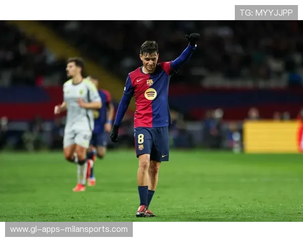 巴萨阵地战通过层层推进制造机会，佩德里搓射偏出