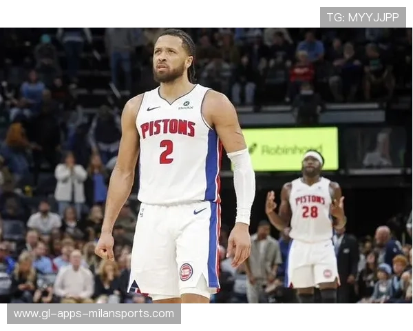 46+12+11+5！乔丹级别数据回归，坎宁安站上历史镜头