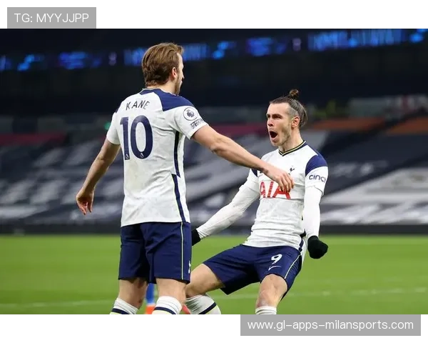 托特纳姆热刺—贝尔左路斜传成功助攻