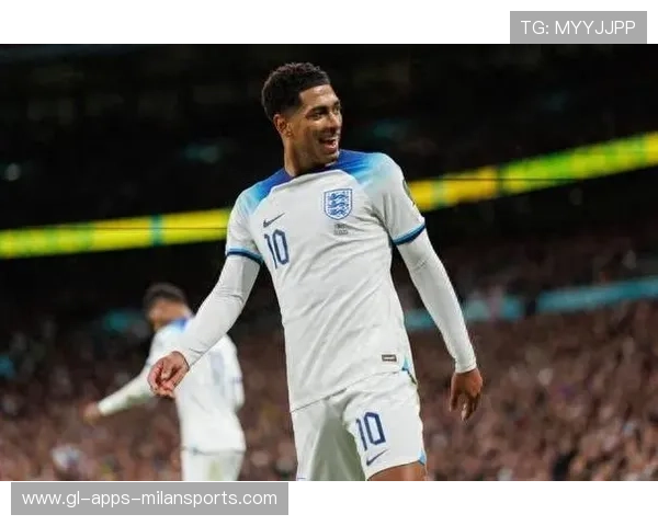 贝林厄姆长距离带球消耗对手体能，英格兰攻势更有耐性