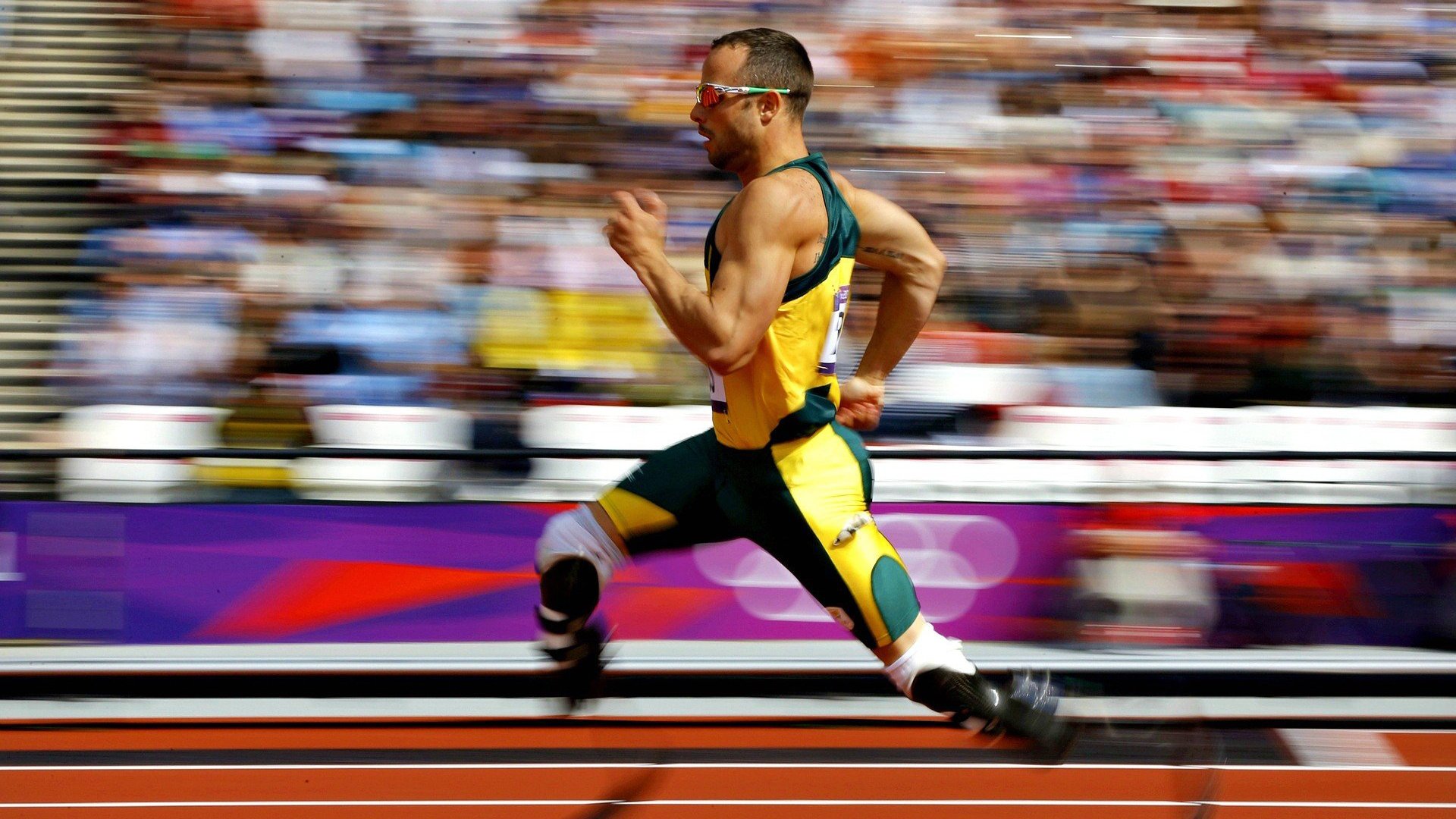 “马丁·高尔西的表现震撼橄榄球界，未来成就不凡”